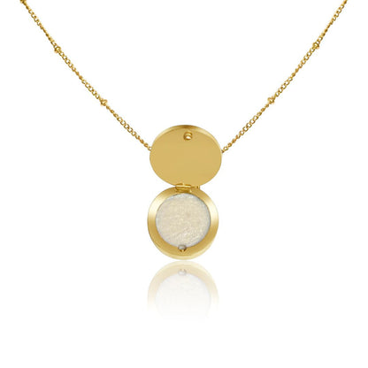 🔥50% off on the last day丨Oneswear® Black Onyx Lip Balm Necklace in 14K Gold